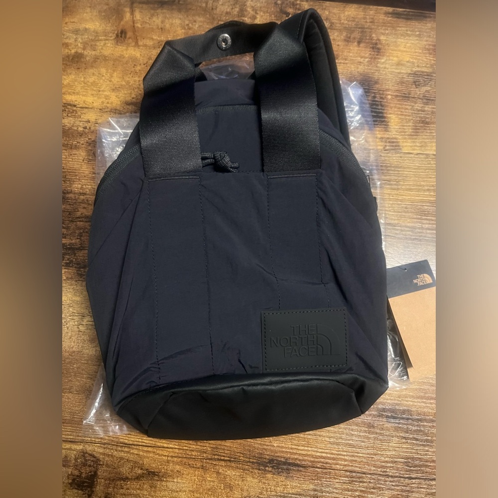 The North Face never stop mini backpack